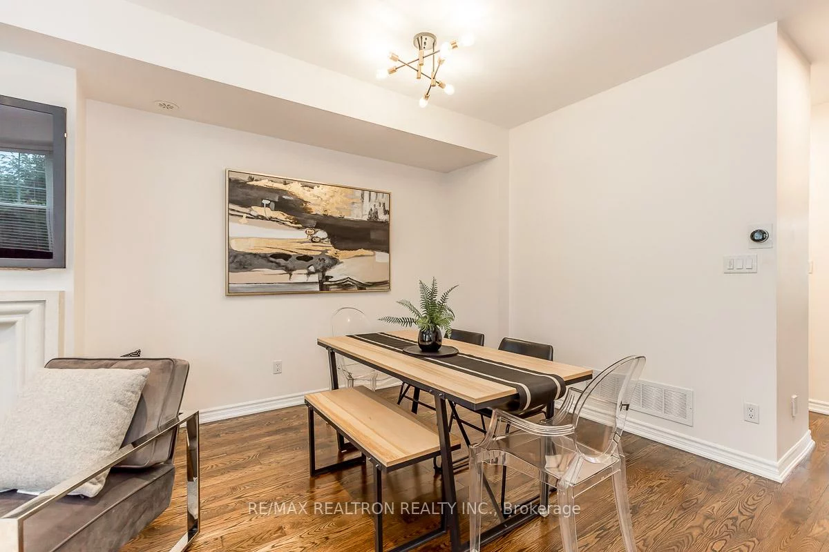 28, Donald Buttress, Cathedraltown, Markham