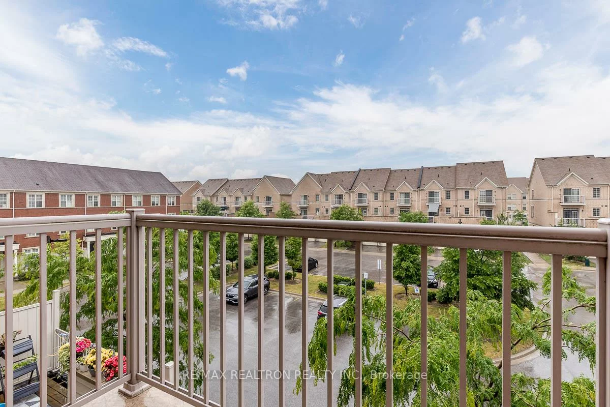 28, Donald Buttress, Cathedraltown, Markham