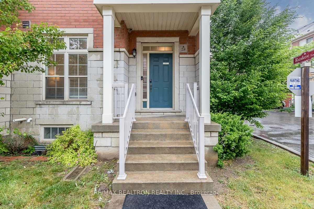 28, Donald Buttress, Cathedraltown, Markham