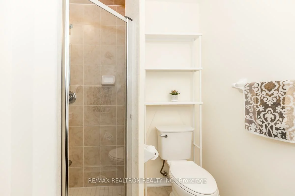 28, Donald Buttress, Cathedraltown, Markham