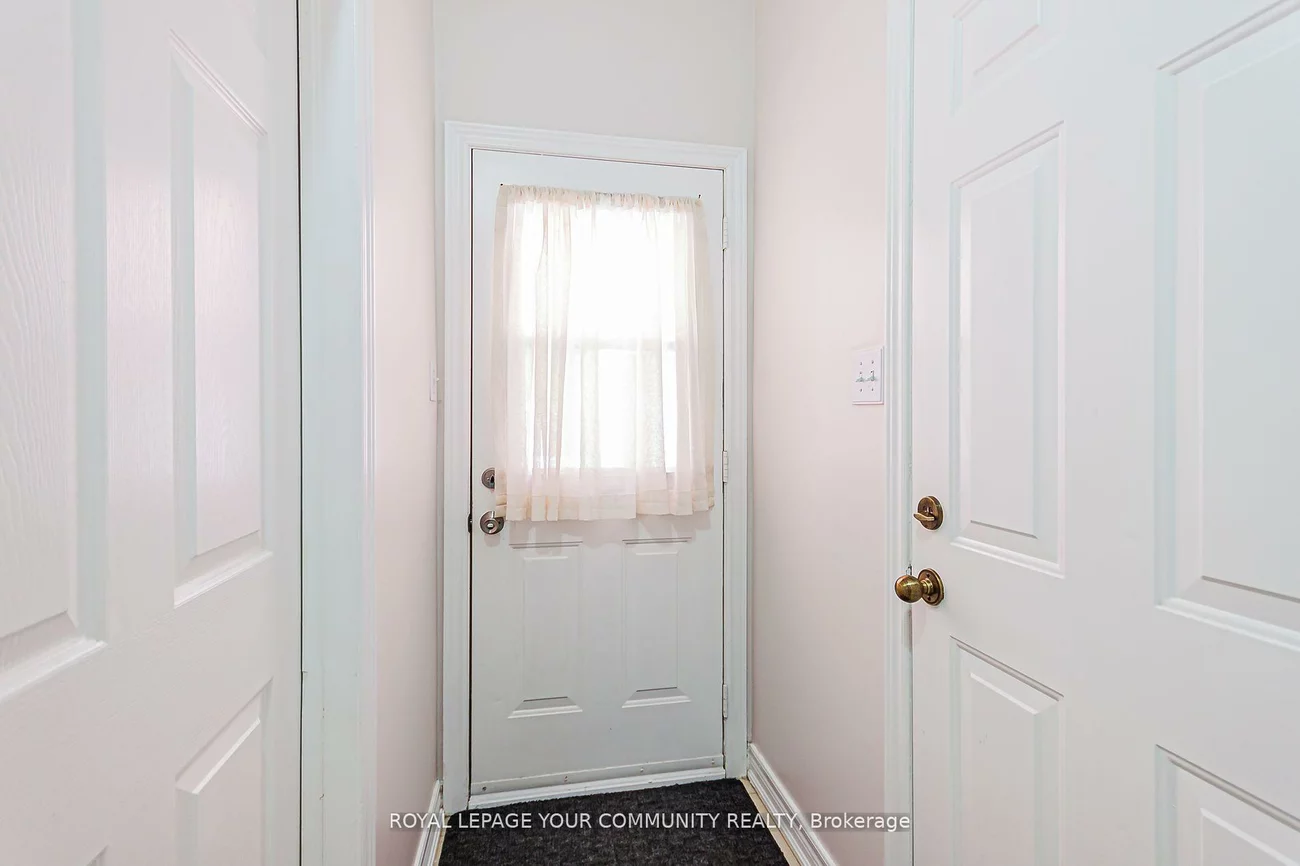 6, Round Hill, Box Grove, Markham