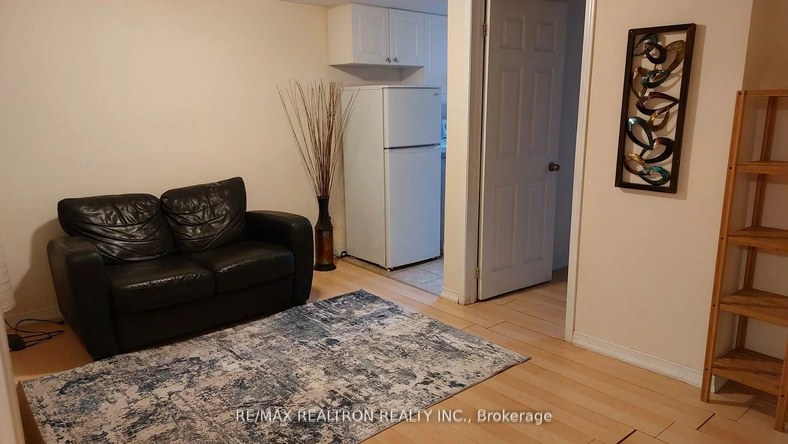 17, Spangler, Middlefield, Markham