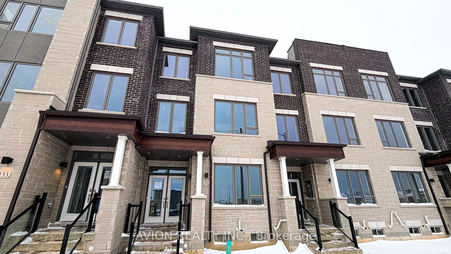 131, Vine Cliff, Victoria Manor-Jennings Gate, Markham