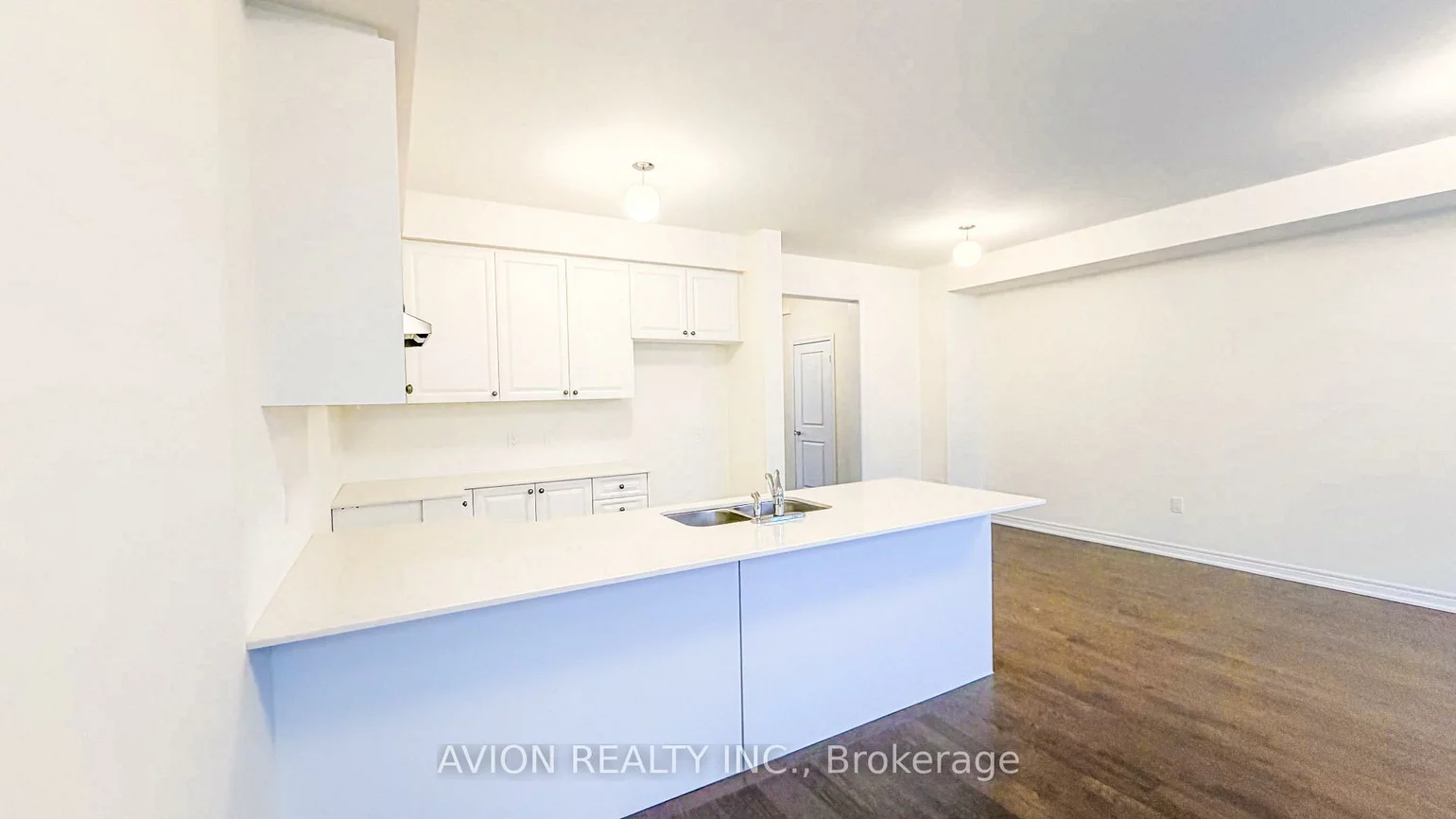 131, Vine Cliff, Victoria Manor-Jennings Gate, Markham