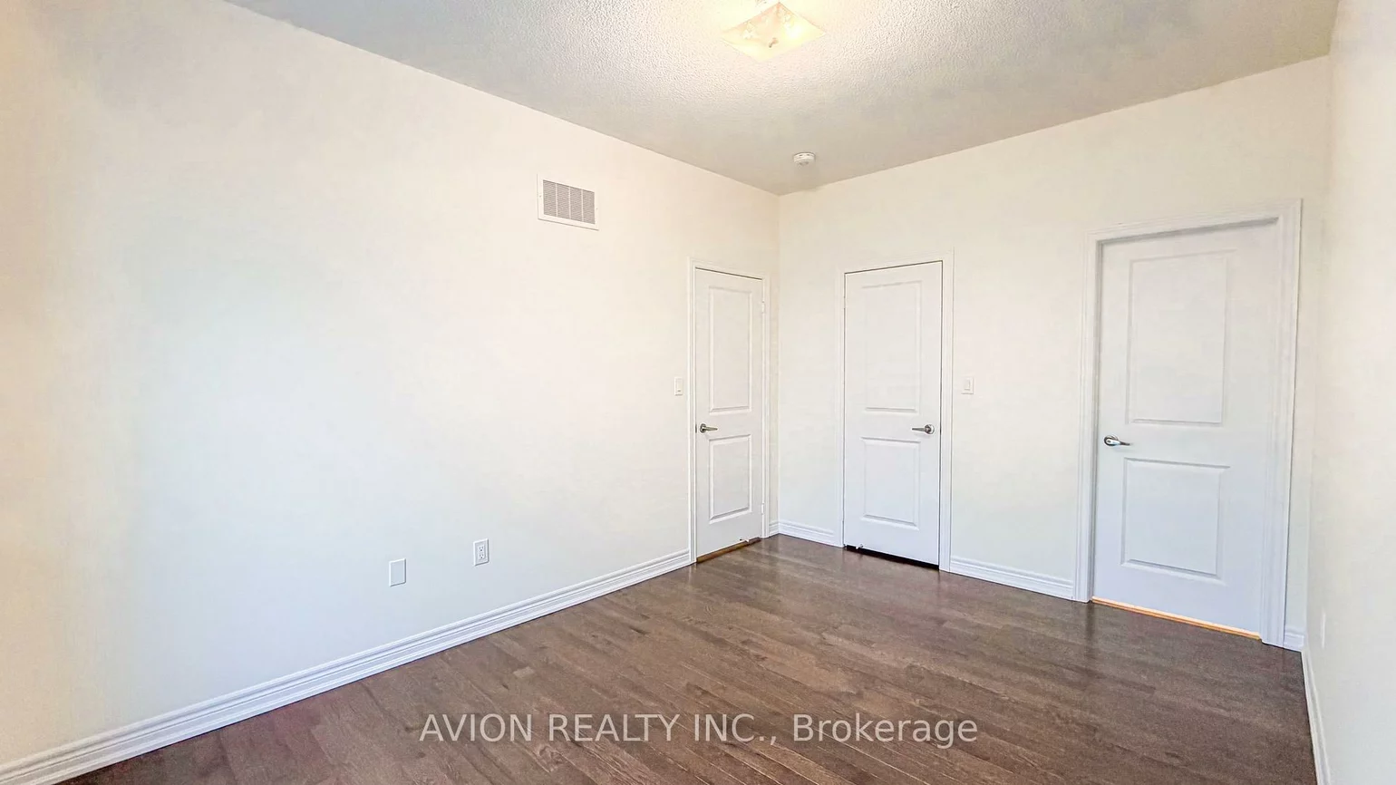 131, Vine Cliff, Victoria Manor-Jennings Gate, Markham