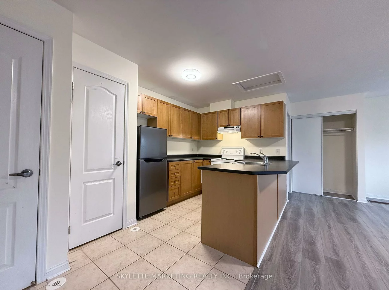 25, Rocking Horse, Cornell, Markham