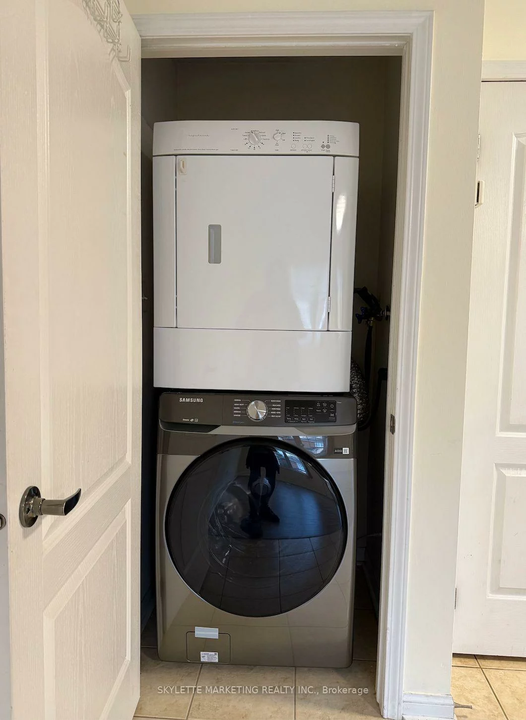 25, Rocking Horse, Cornell, Markham