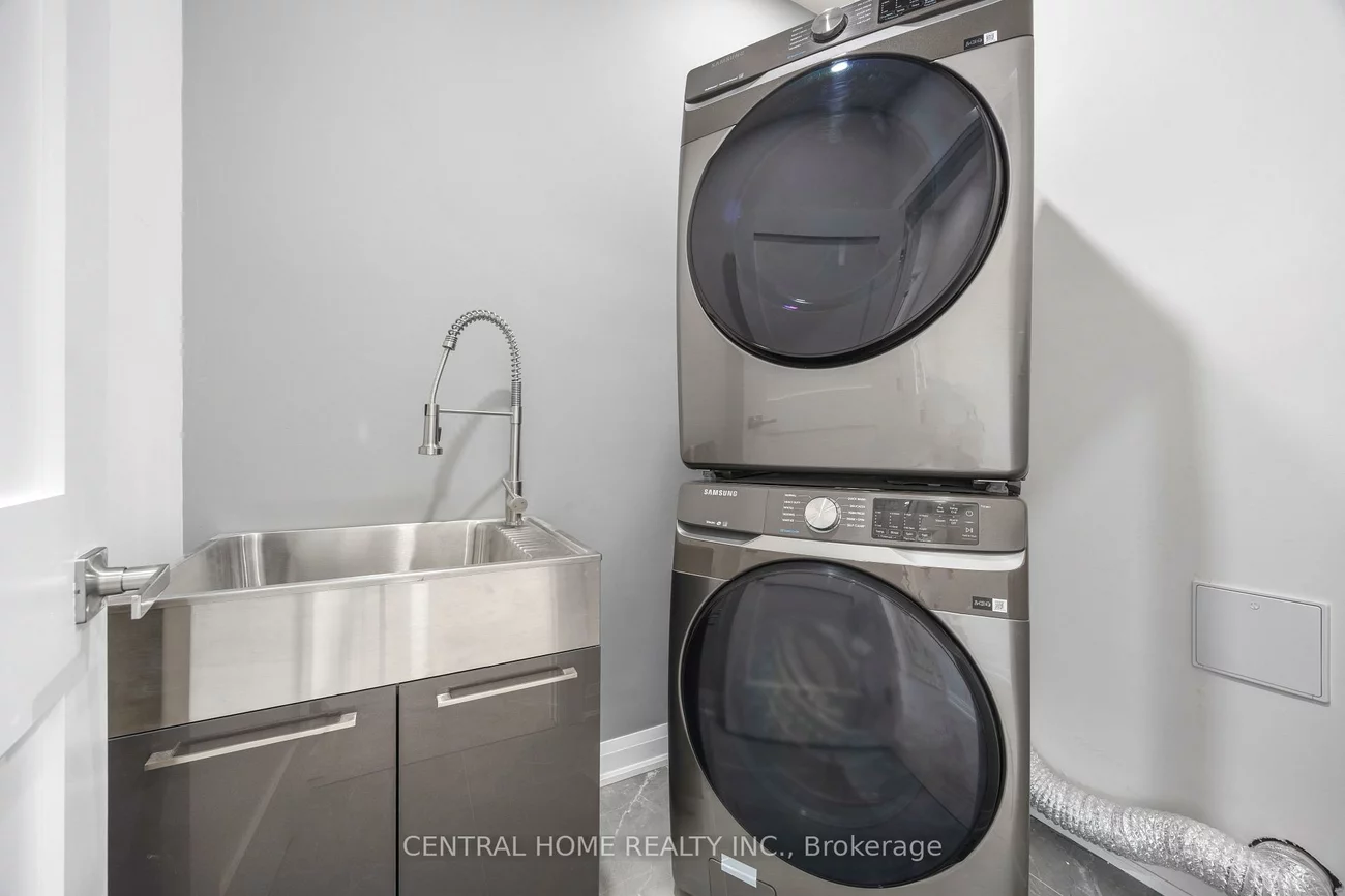 2950, Elgin Mills, Victoria Square, Markham