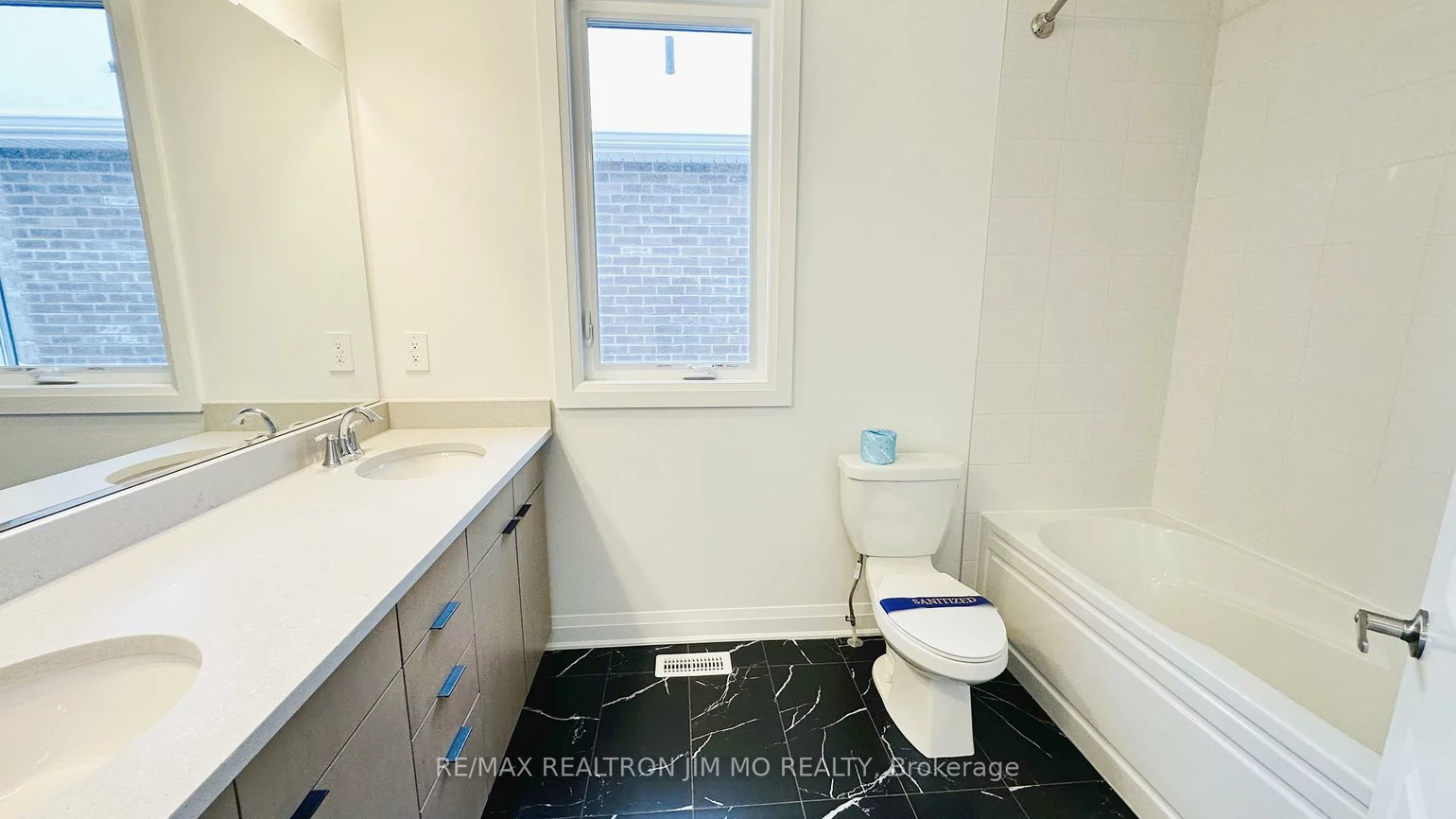 123, Leslie Richards, Rural Markham, Markham