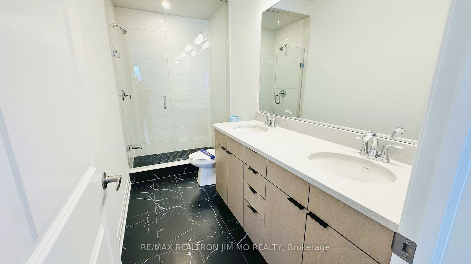 123, Leslie Richards, Rural Markham, Markham