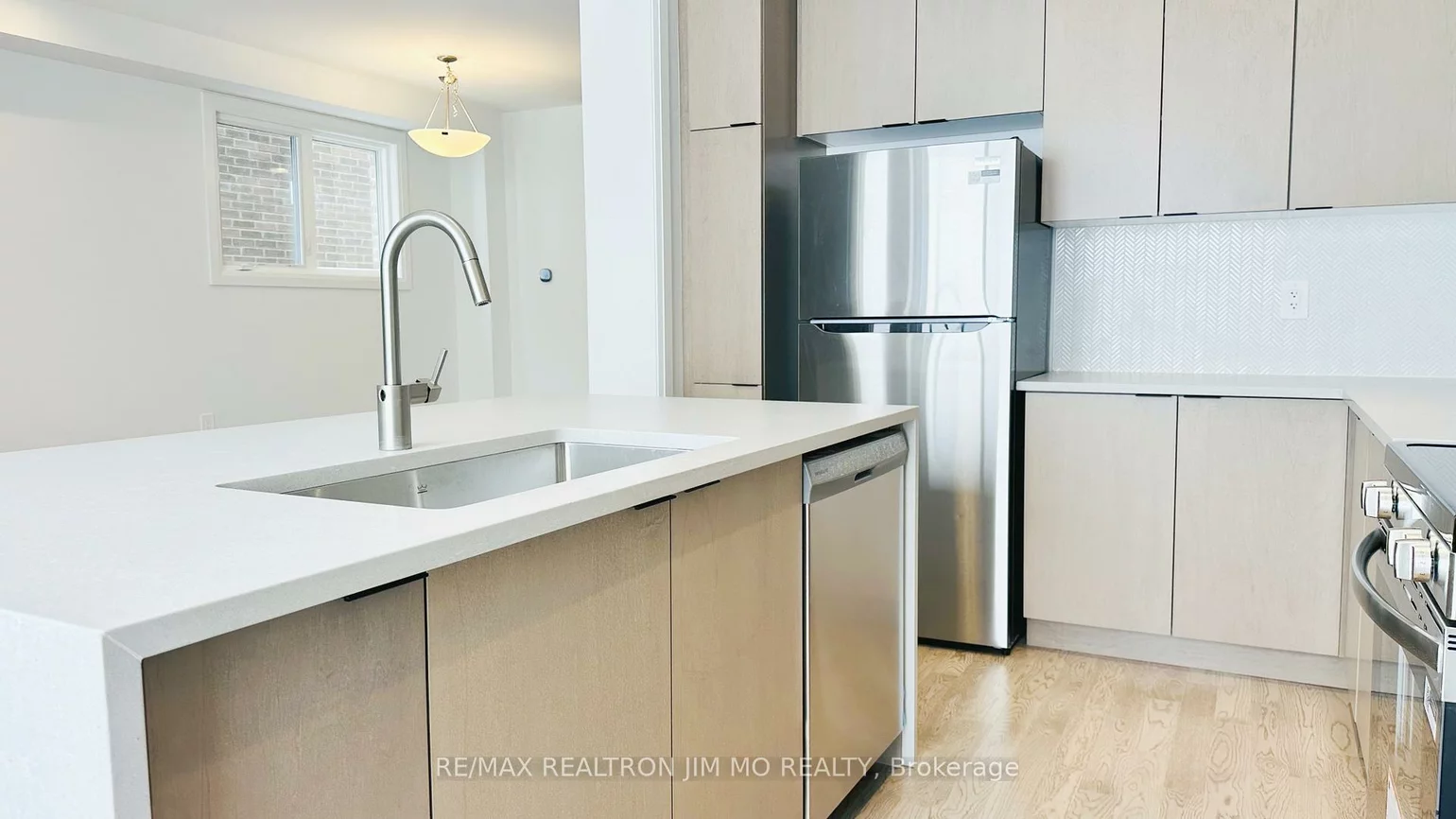 123, Leslie Richards, Rural Markham, Markham