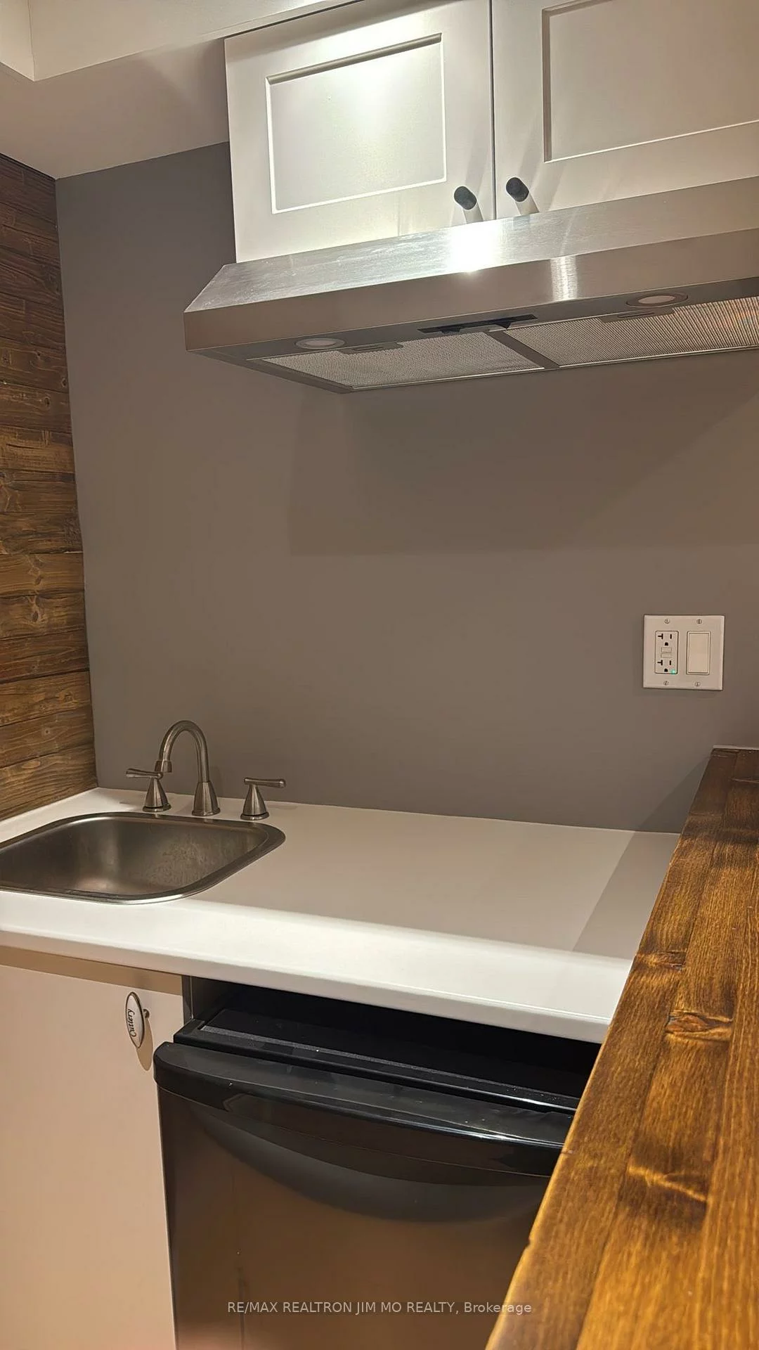 50, Reginald, Markham Village, Markham