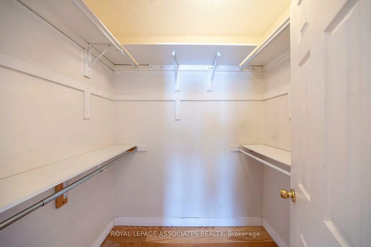 77, Andriana, Box Grove, Markham