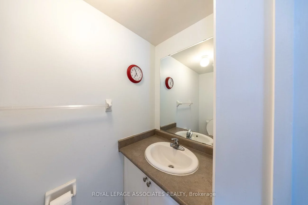 77, Andriana, Box Grove, Markham