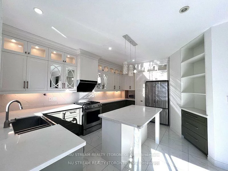 5, Victoria Wood, Greensborough, Markham