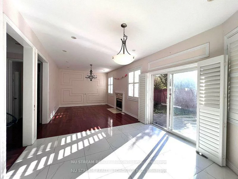 5, Victoria Wood, Greensborough, Markham