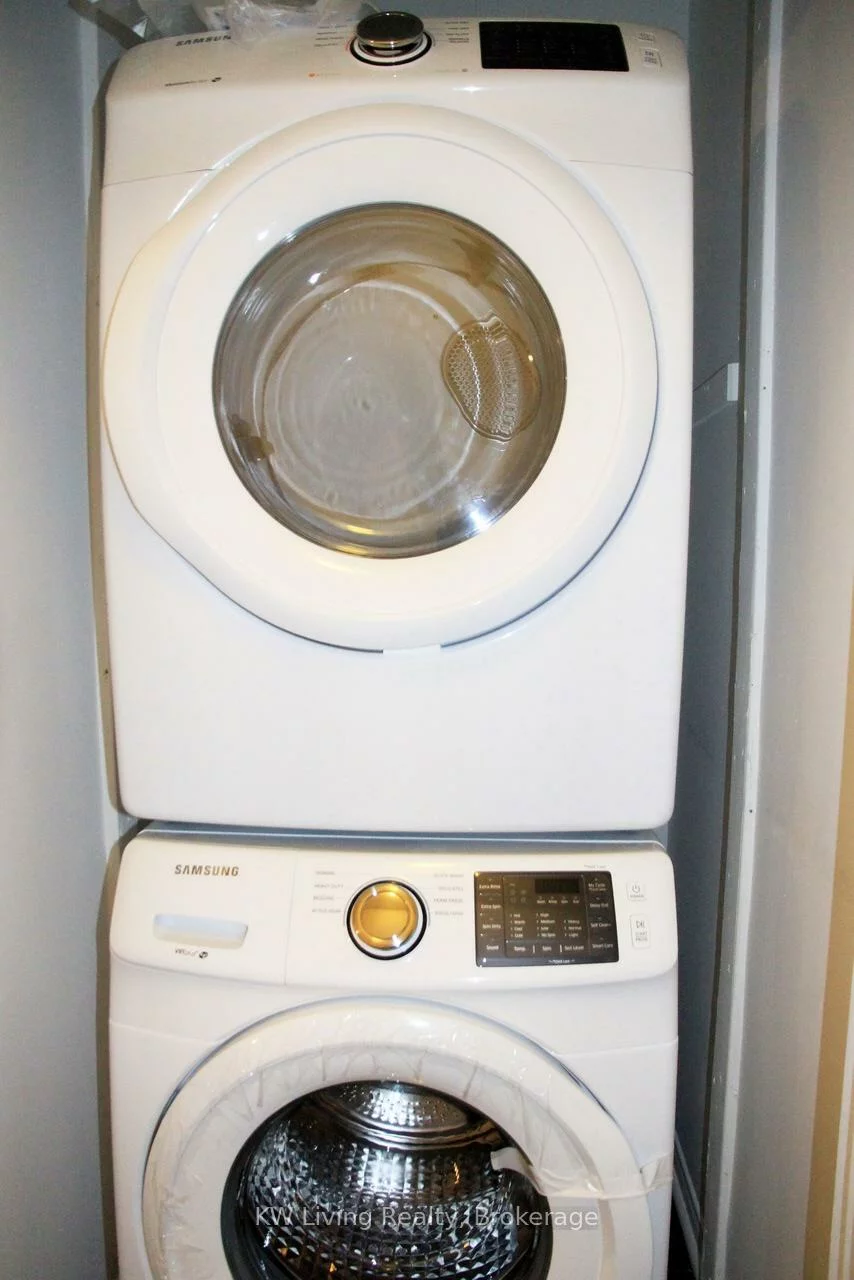 62, Jackson Eli, Cedarwood, Markham