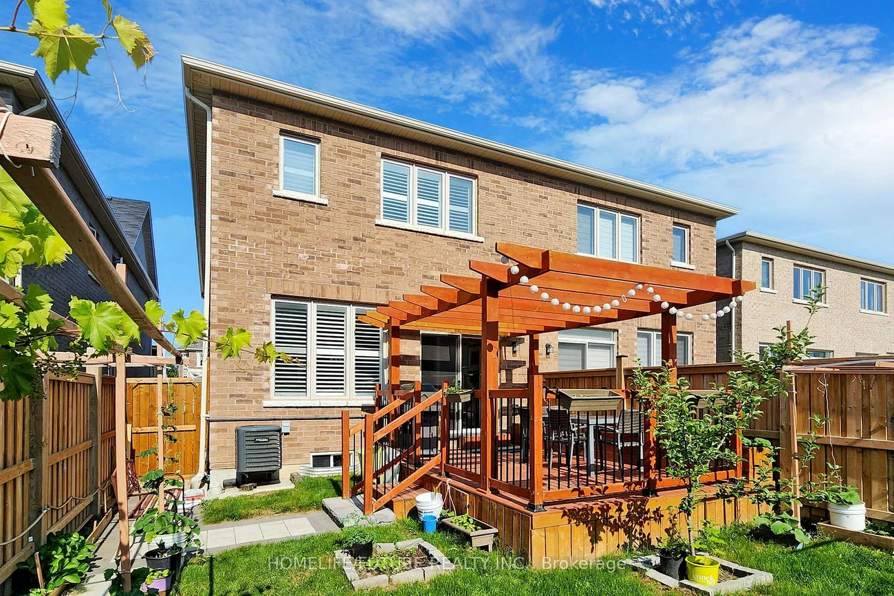 72, Mohandas, Cedarwood, Markham