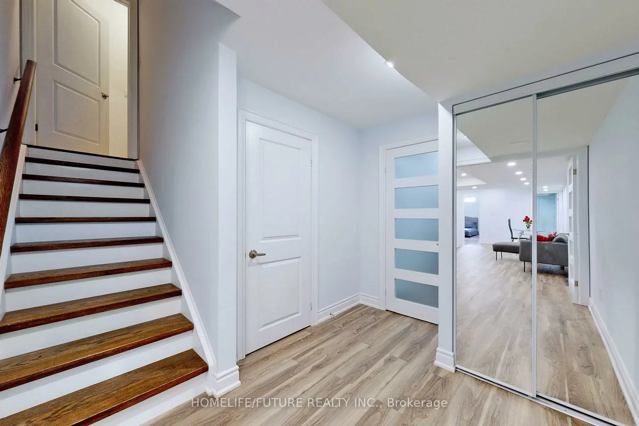 72, Mohandas, Cedarwood, Markham