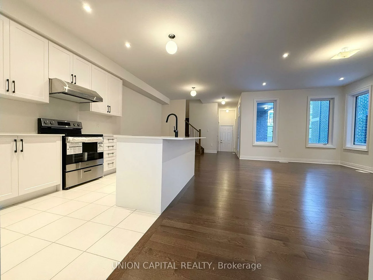 40, Mindanao, Victoria Manor-Jennings Gate, Markham