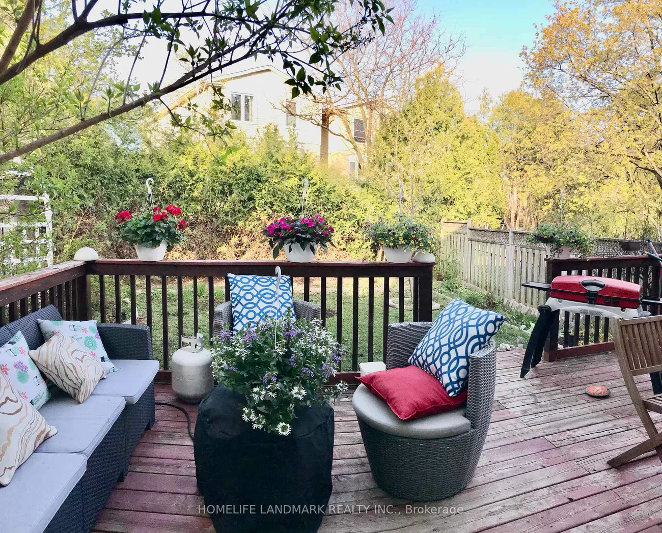 29, West Borough, Aileen-Willowbrook, Markham