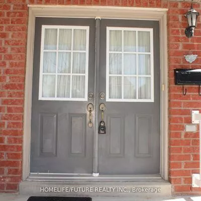 33, Tara, Cedarwood, Markham