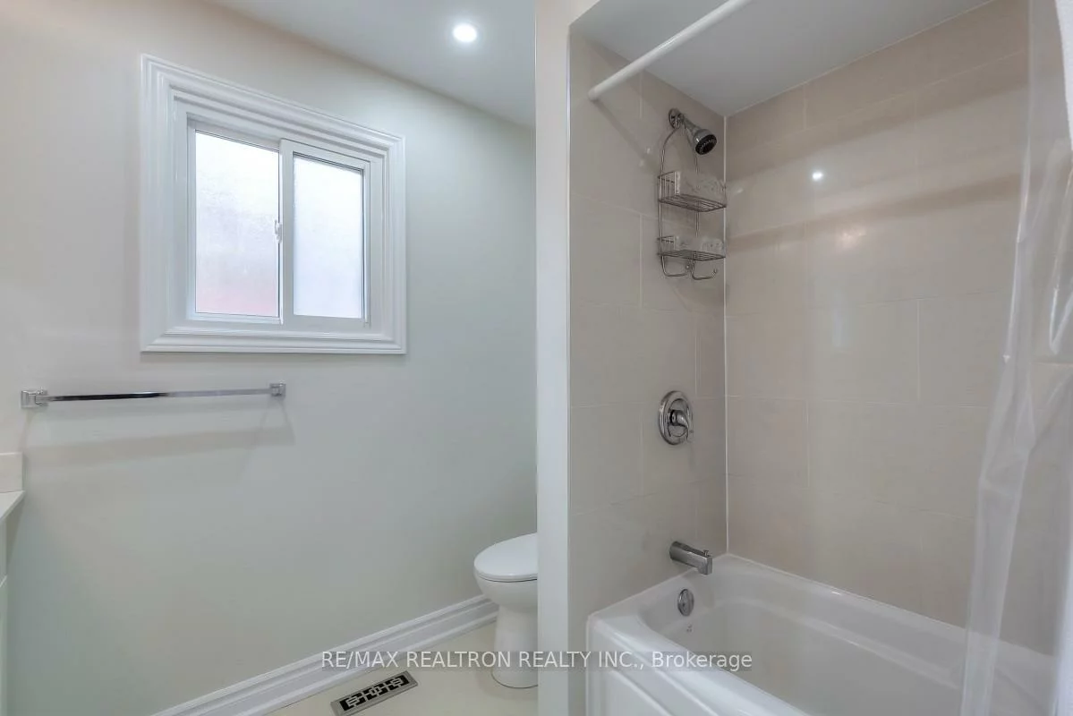 78, Soho, Markville, Markham