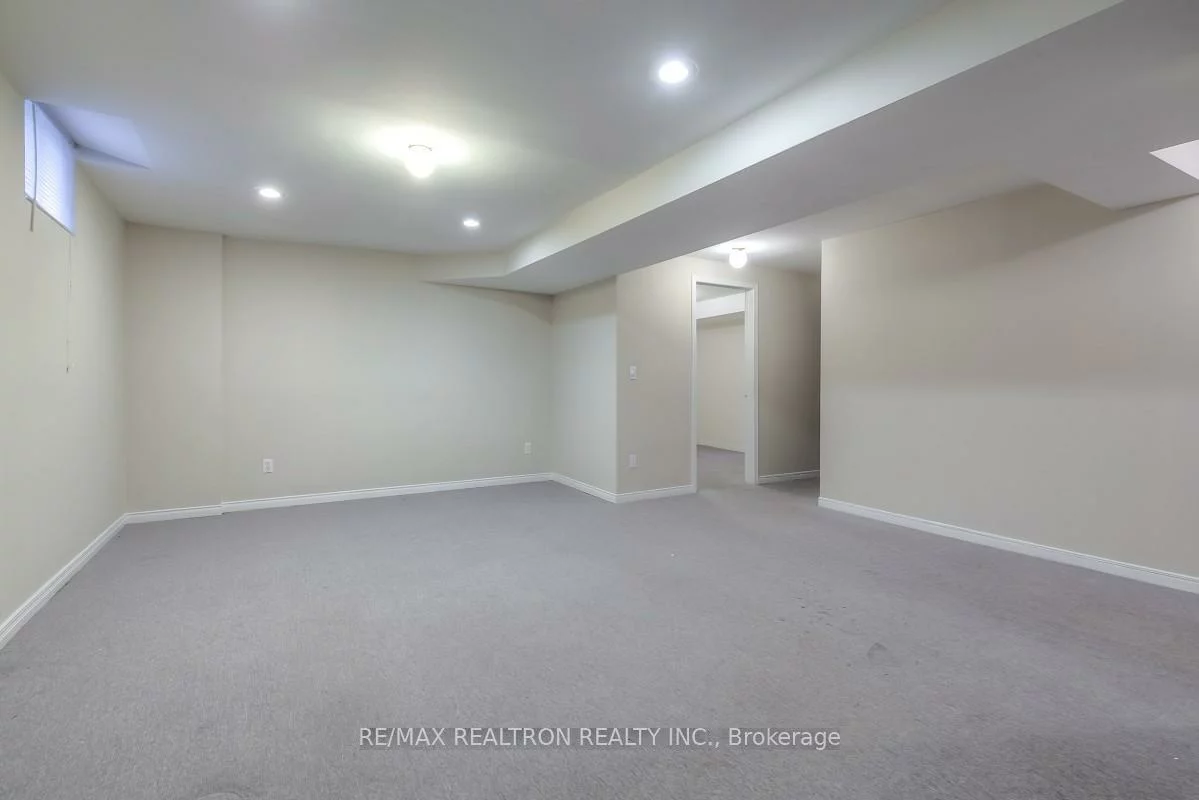 78, Soho, Markville, Markham