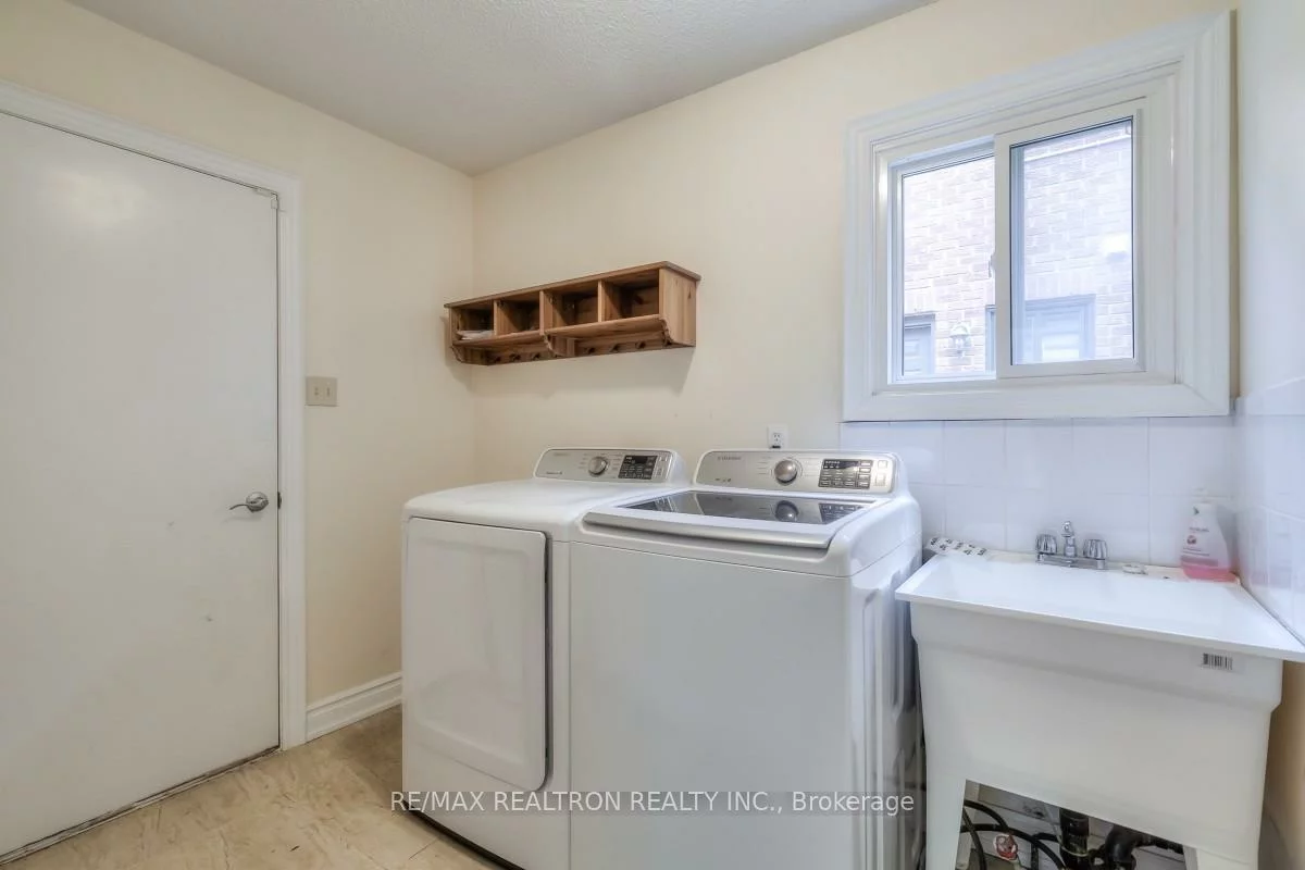 78, Soho, Markville, Markham