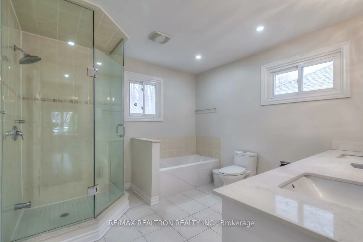 78, Soho, Markville, Markham