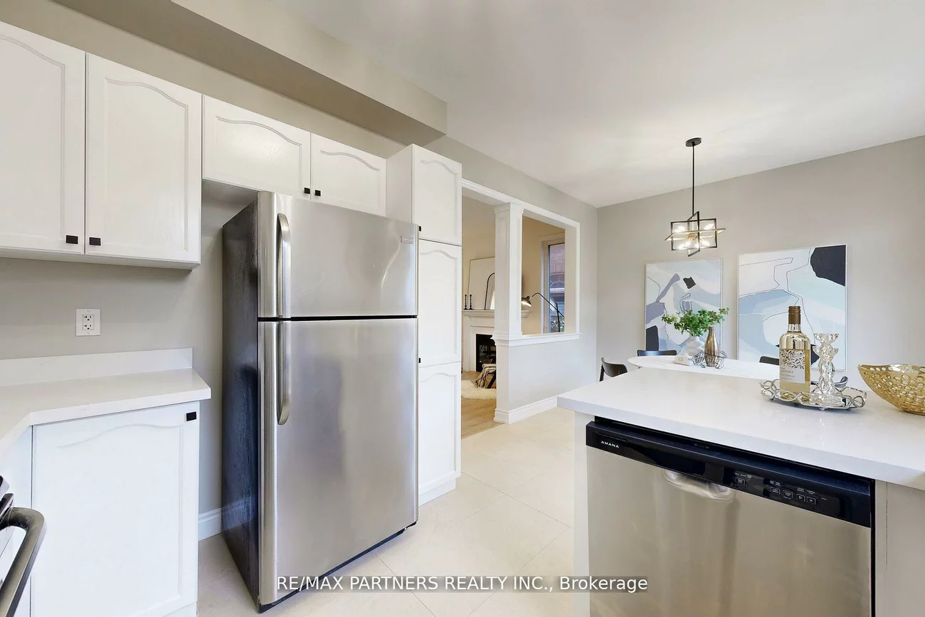 29, Robert Osprey, Cathedraltown, Markham