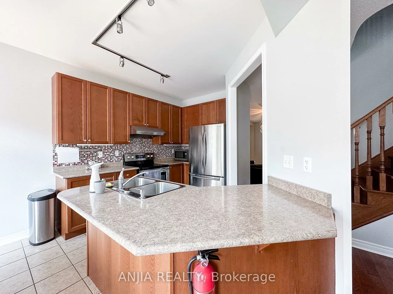 21, Fitzroy, Wismer, Markham