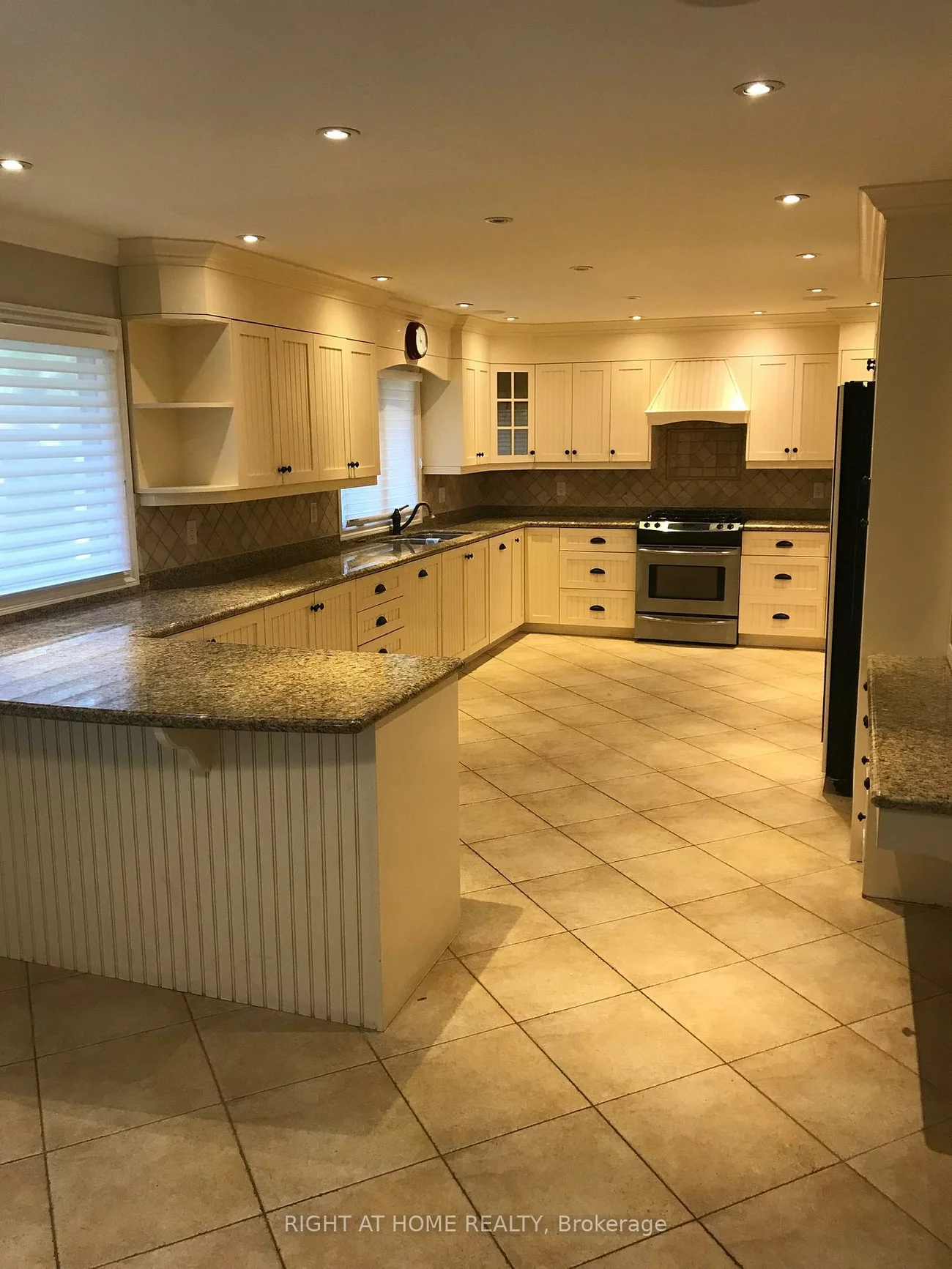 24, Vintage, Thornhill, Markham