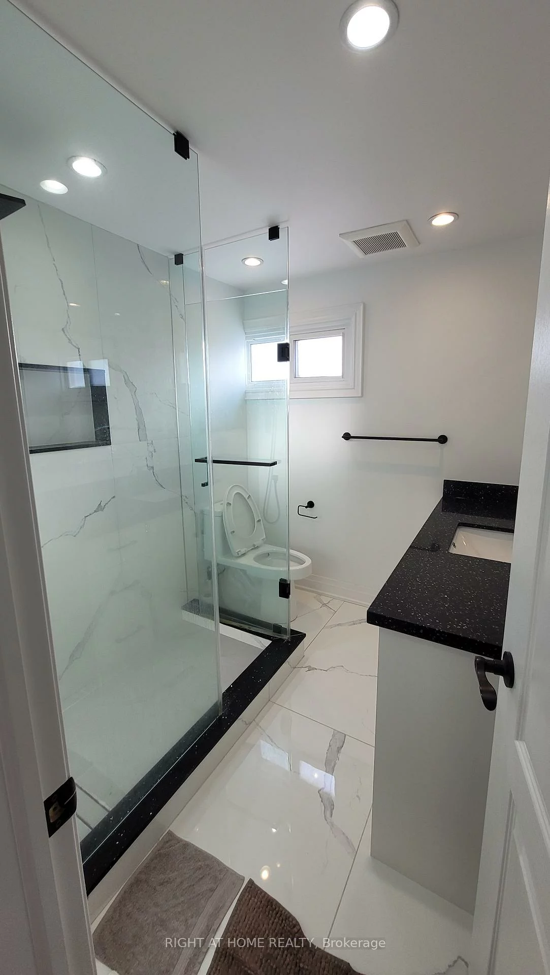 2, Clydesdale, Milliken Mills West, Markham