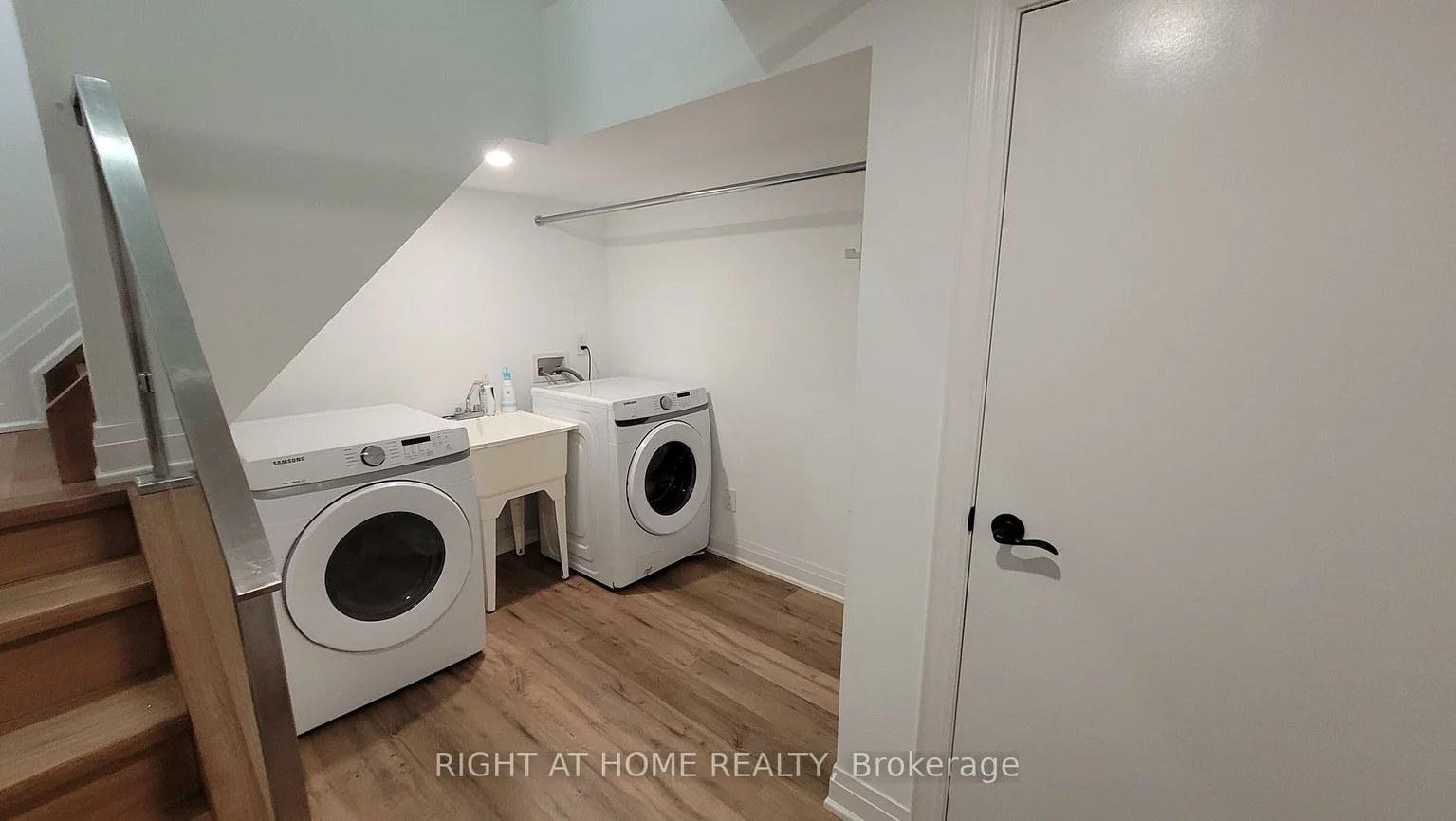 2, Clydesdale, Milliken Mills West, Markham