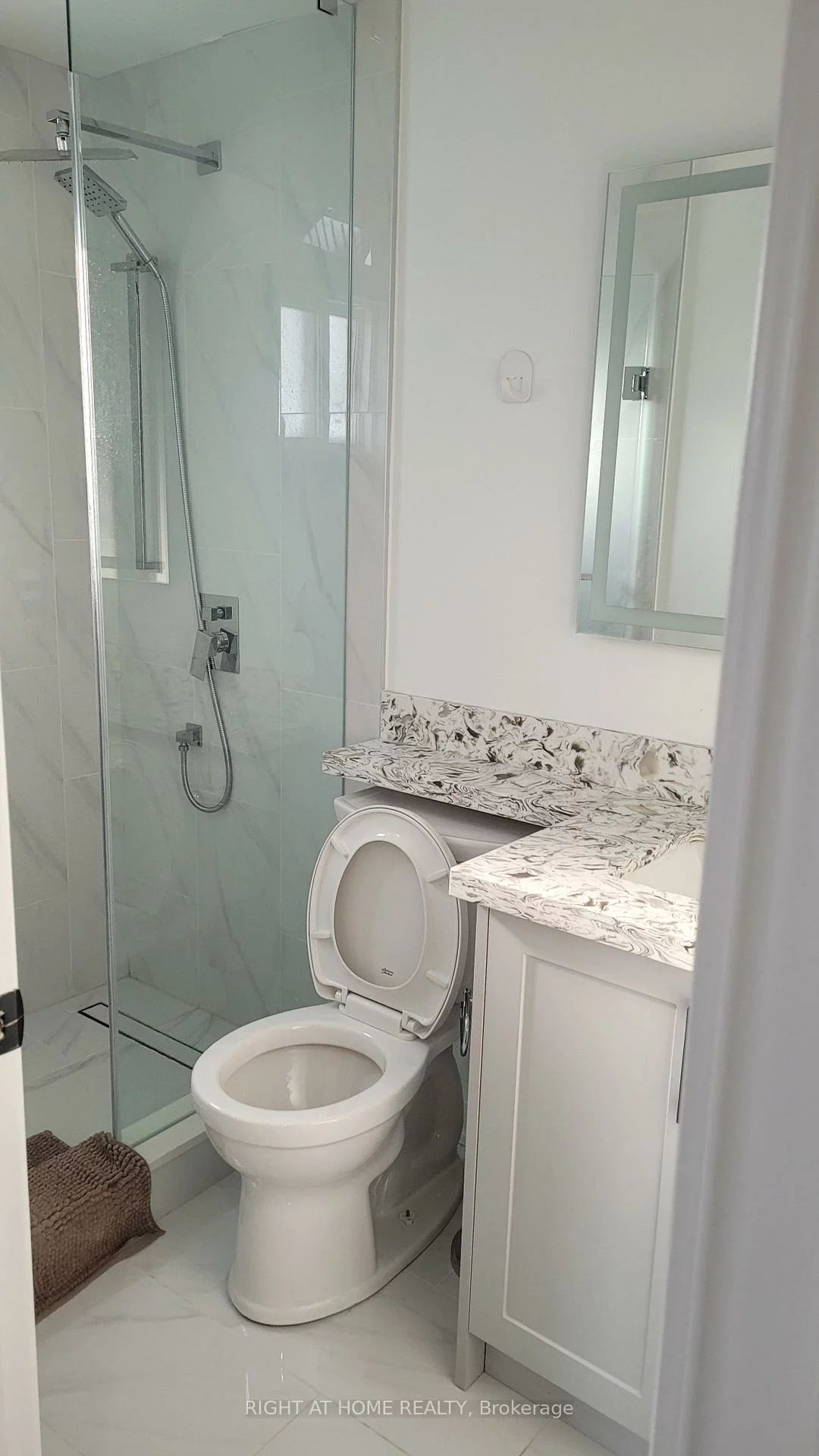 2, Clydesdale, Milliken Mills West, Markham