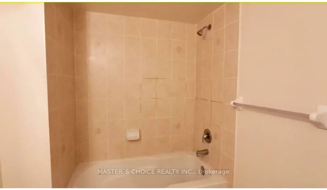 100, Rougeview Park, Greensborough, Markham