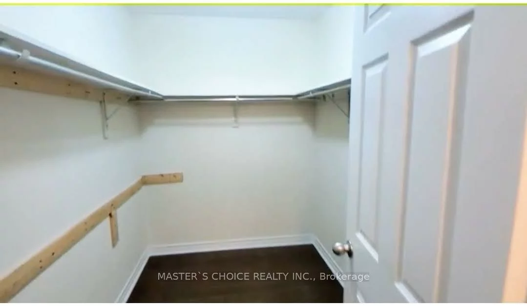 100, Rougeview Park, Greensborough, Markham