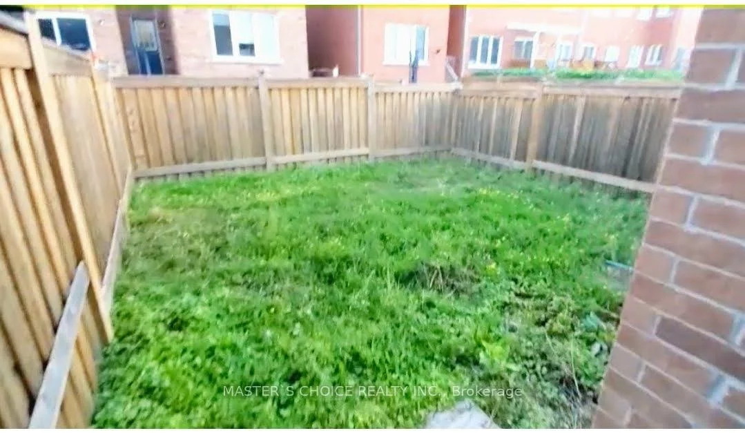 100, Rougeview Park, Greensborough, Markham