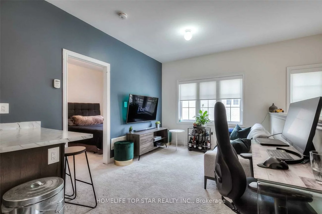 319, William Forster - (Coach House), Cornell, Markham