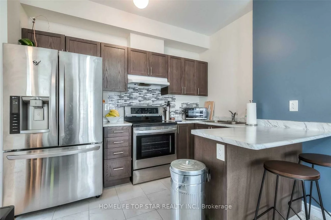 319, William Forster - (Coach House), Cornell, Markham