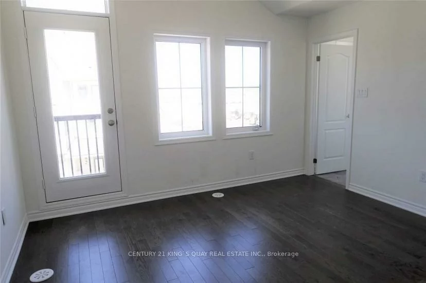 56, Cornell Centre, Cornell, Markham