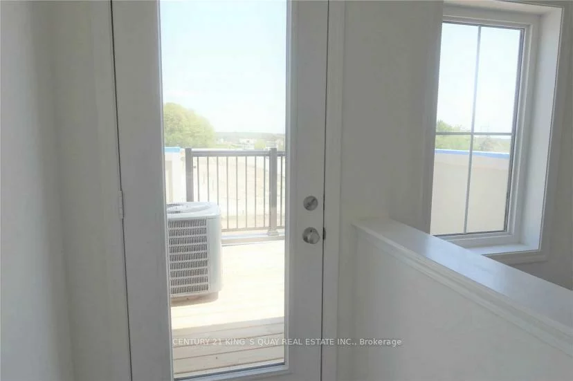 56, Cornell Centre, Cornell, Markham