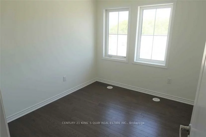 56, Cornell Centre, Cornell, Markham