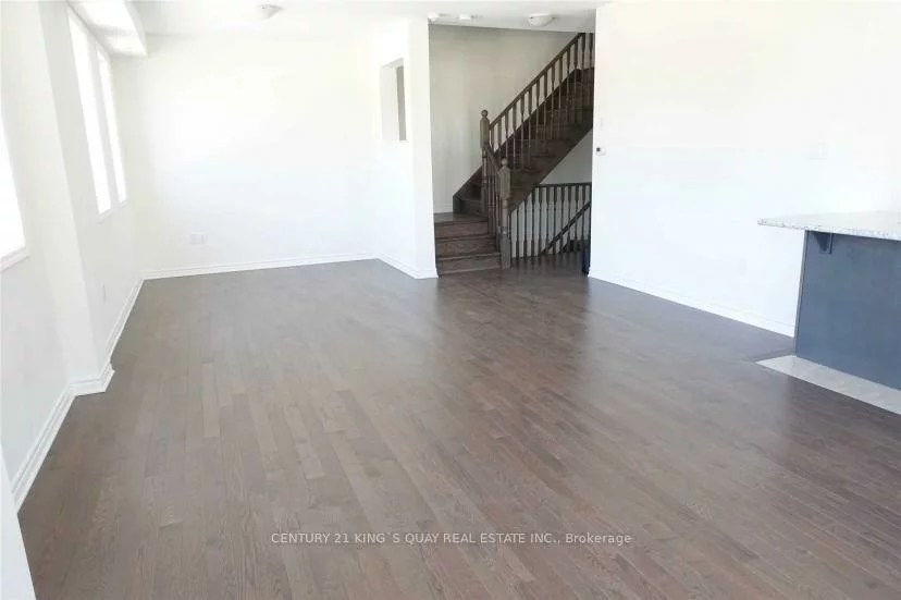 56, Cornell Centre, Cornell, Markham