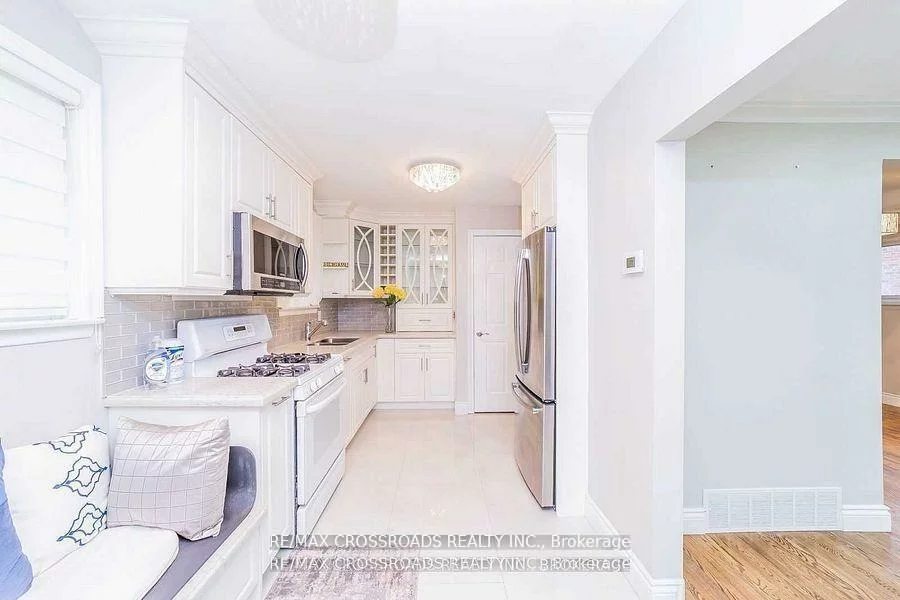 3, Alanadale, Bullock, Markham