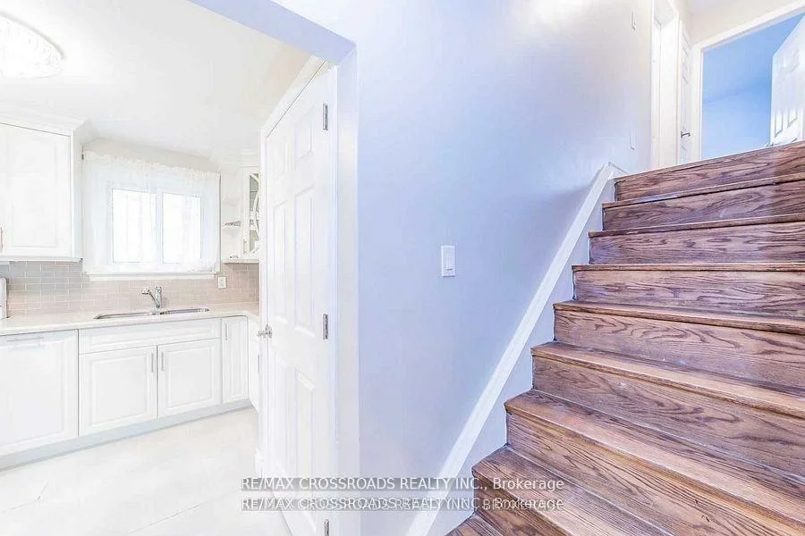 3, Alanadale, Bullock, Markham