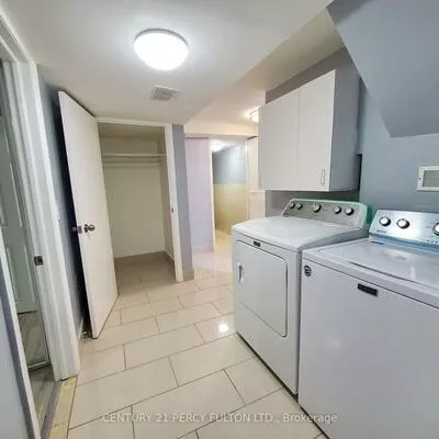 48, Laguna, Middlefield, Markham