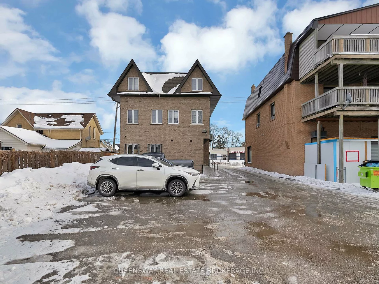 352, Main, Old Markham Village, Markham