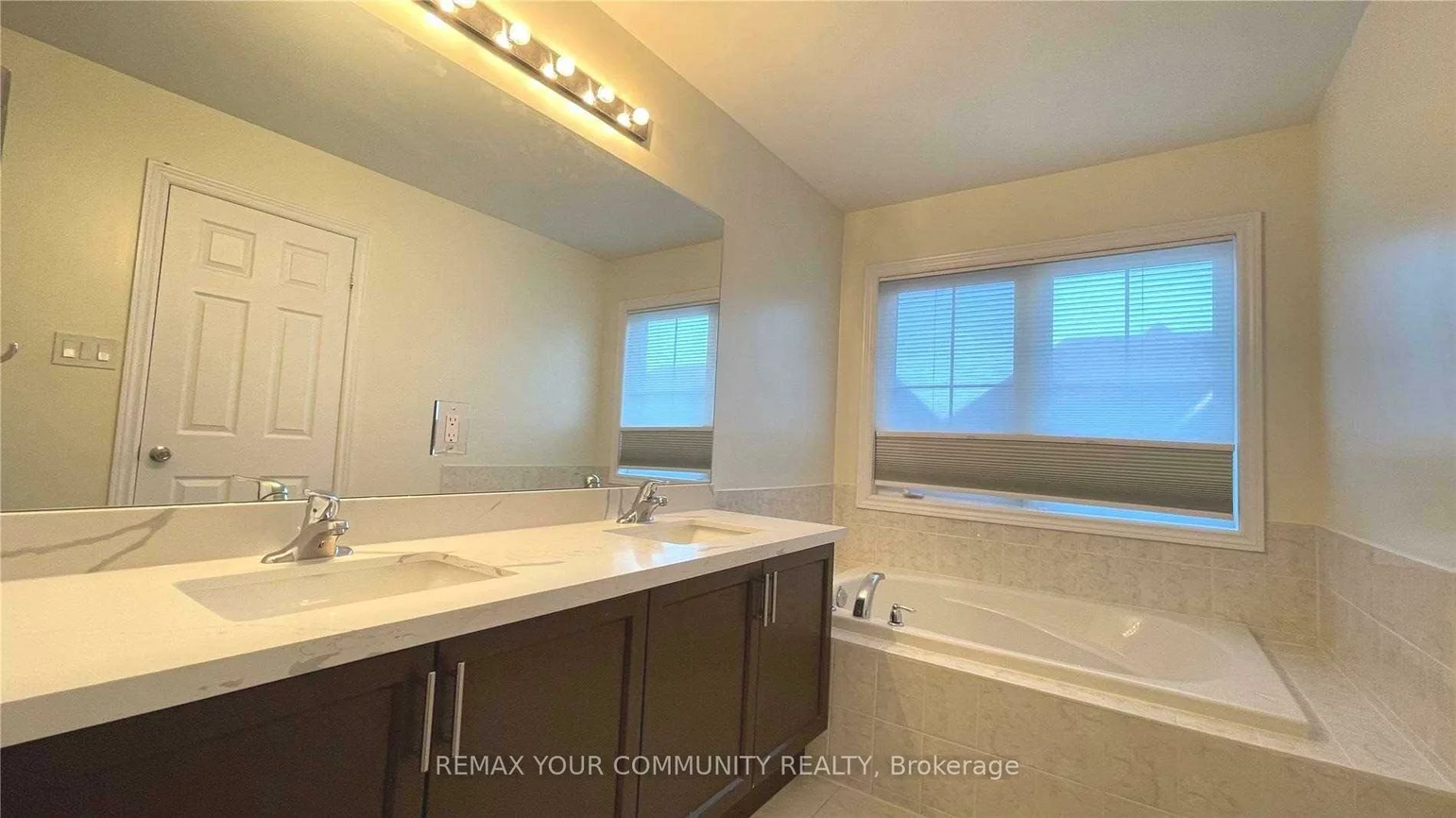 29, Sharbot, Greensborough, Markham